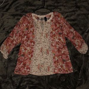 BKE brand floral top- Never worn!